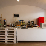 CaffèCouture Showroom & RoastingLab / Viedeň
