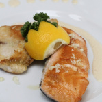 Svätopeterský pôžitok - Filety z jesetera a lososa s vermútovou omáčkou (Reštaurácia v 7 nebi / Jelka)
